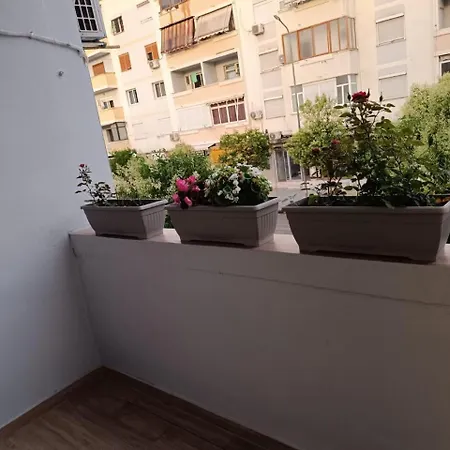 아파트 Berat Central Home *