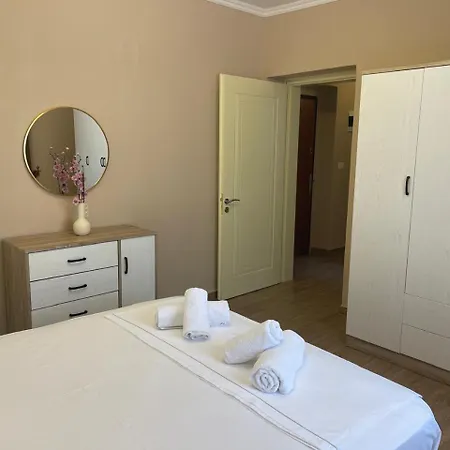Berat Central Home * 베라트